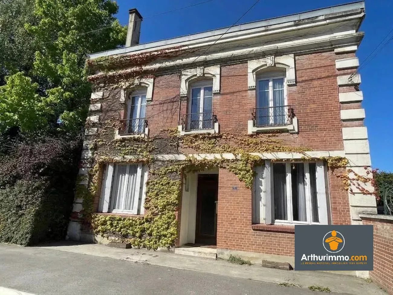 Maison à vendre, 2m², Montcornet