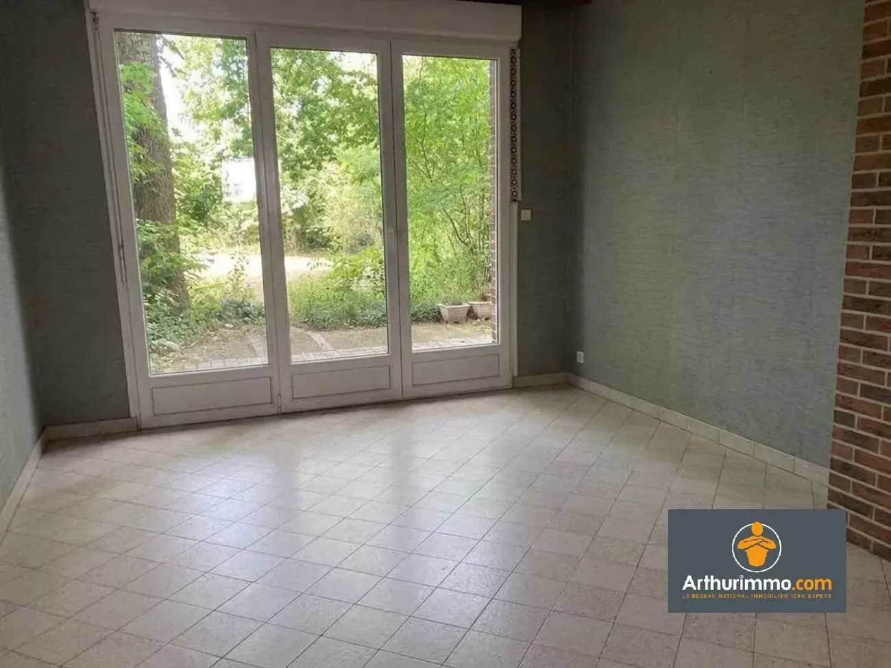 Maison à vendre, 2m², Montcornet