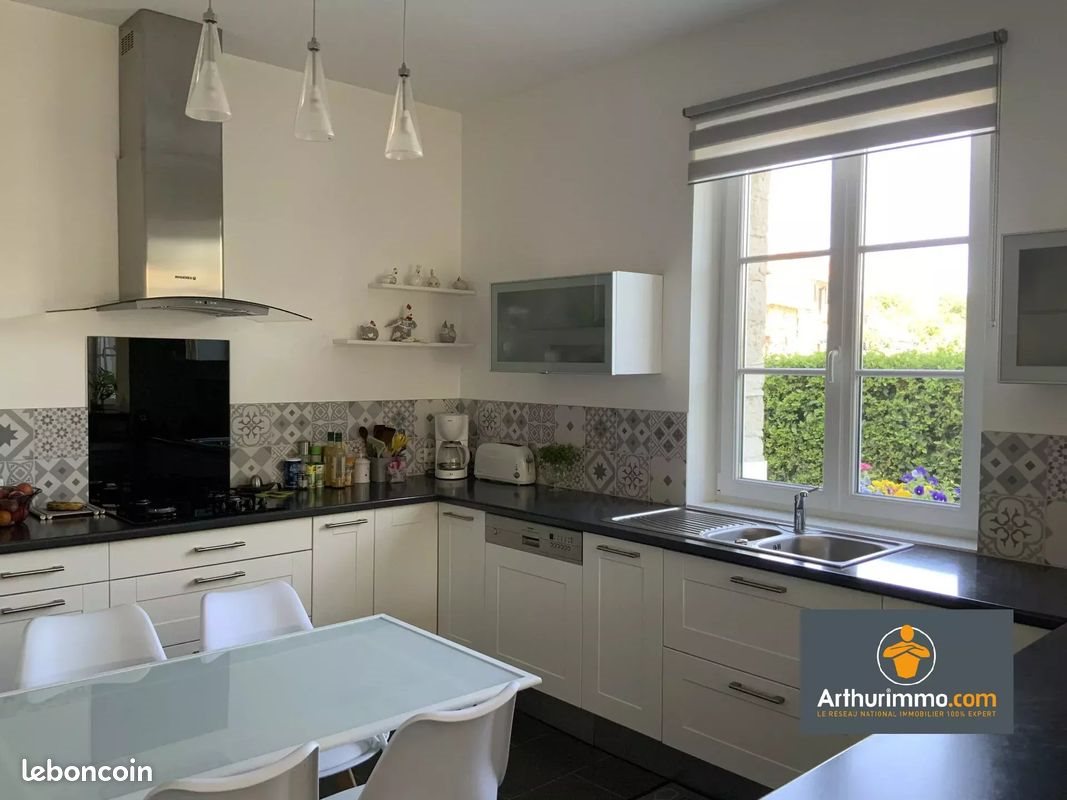 Maison à vendre, 165m², Neufchâtel-sur-Aisne