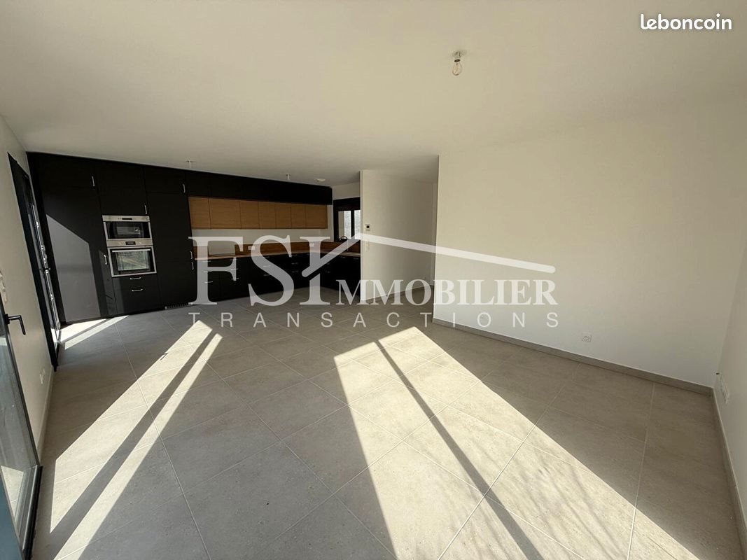 Maison à louer, 117m², Franconville