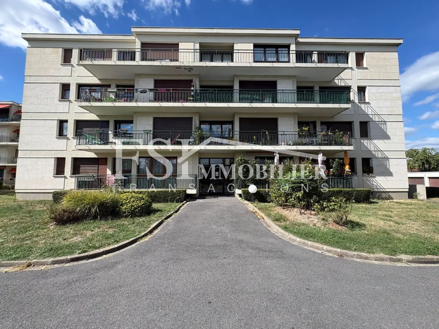 Appartement à louer, 92m², Eaubonne