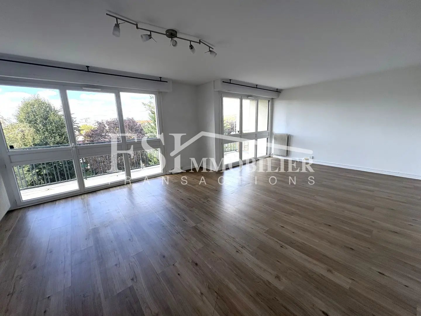 Appartement à louer, 92m², Eaubonne