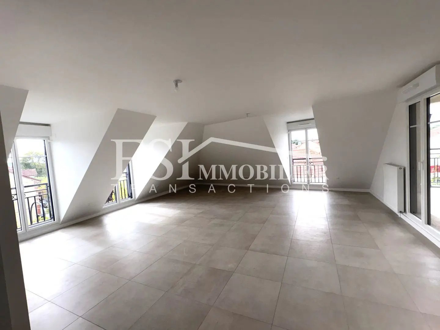 Appartement à louer, 108m², Saint-Leu-la-Forêt