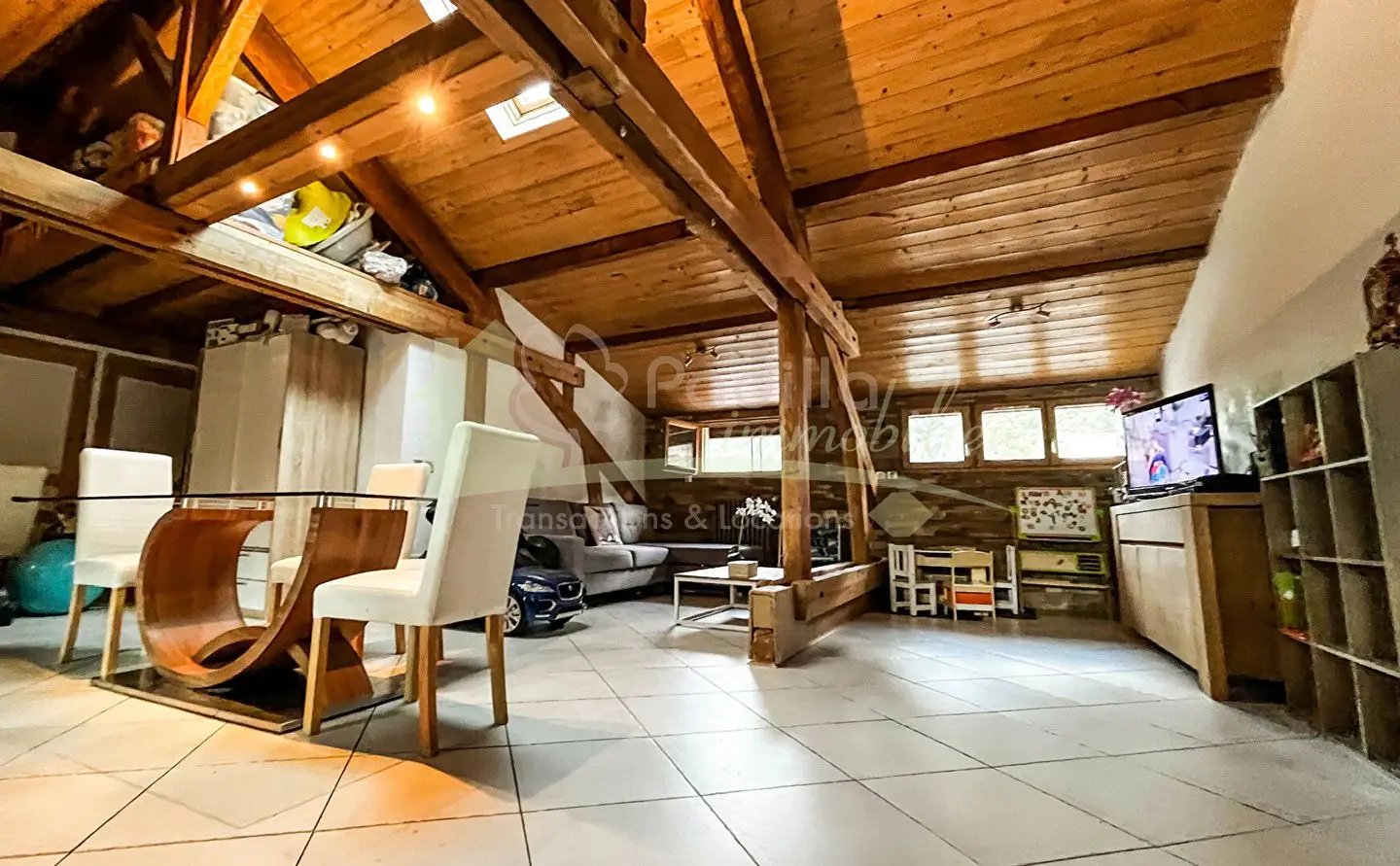 Appartement à vendre, 100m², Cluses
