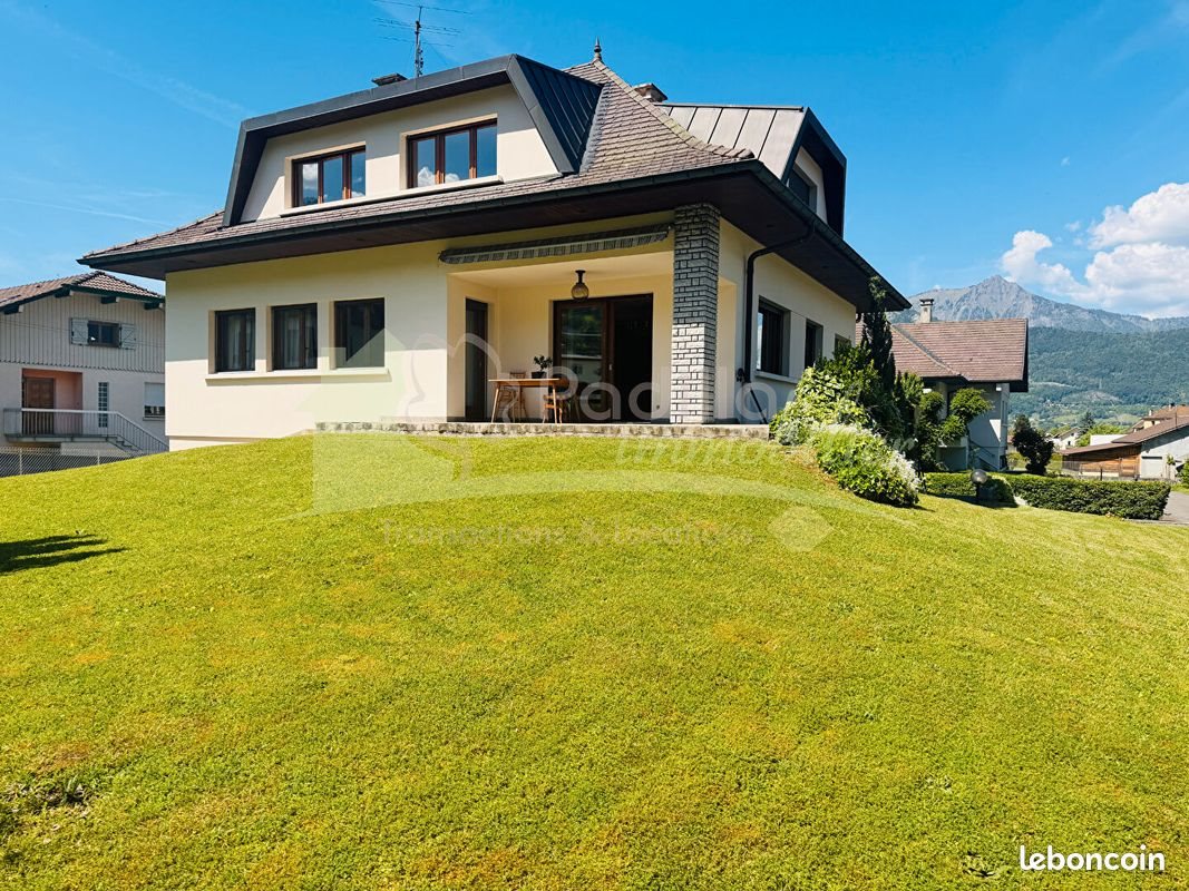 Maison à vendre, 225m², Scionzier