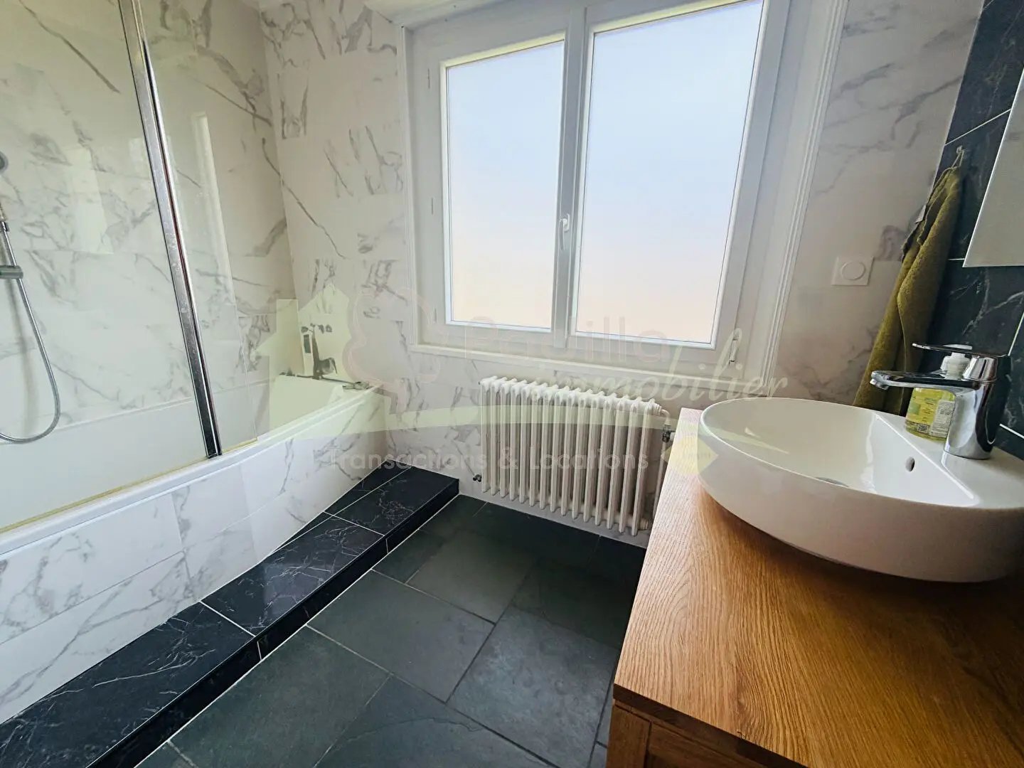 Appartement à vendre, 93m², Cluses