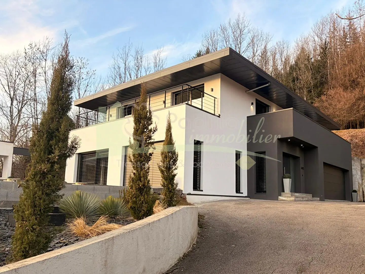 Maison à vendre, 232m², Thyez