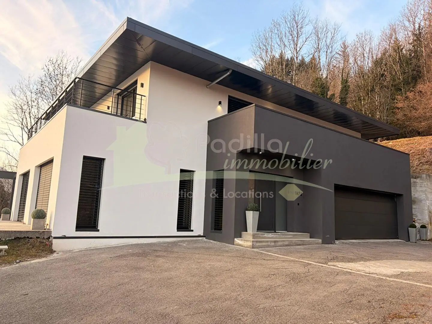 Maison à vendre, 232m², Thyez