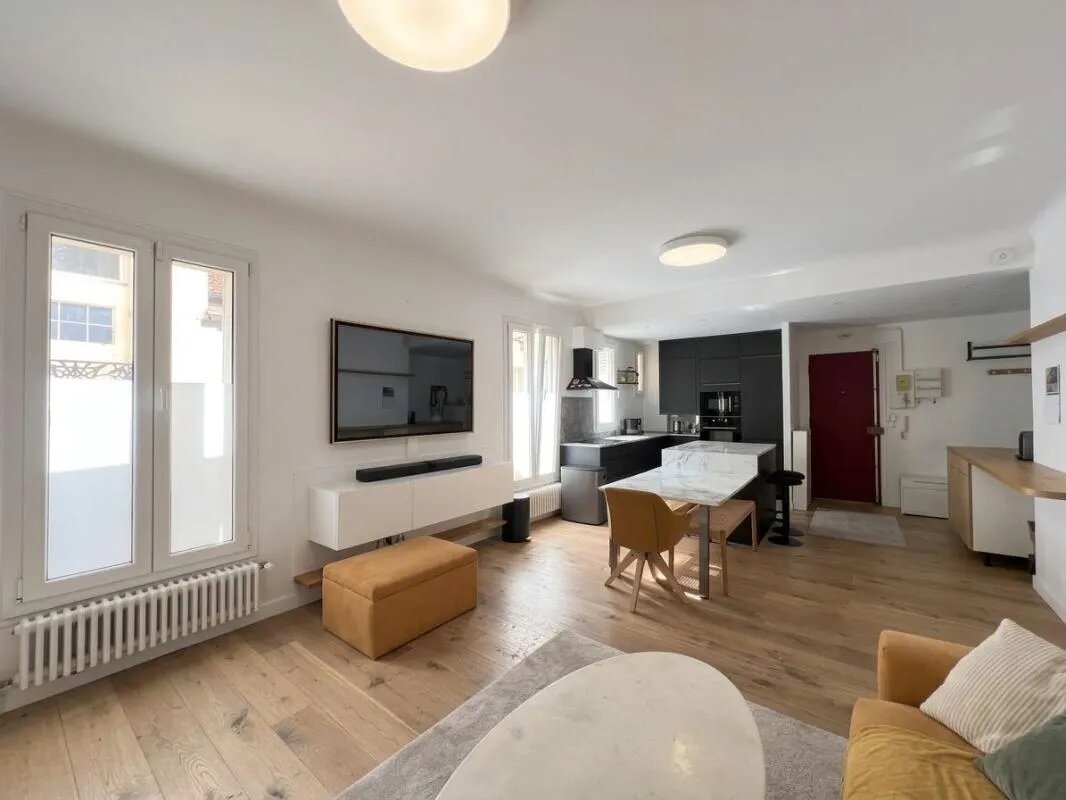 Appartement à louer, 81m², Montrouge