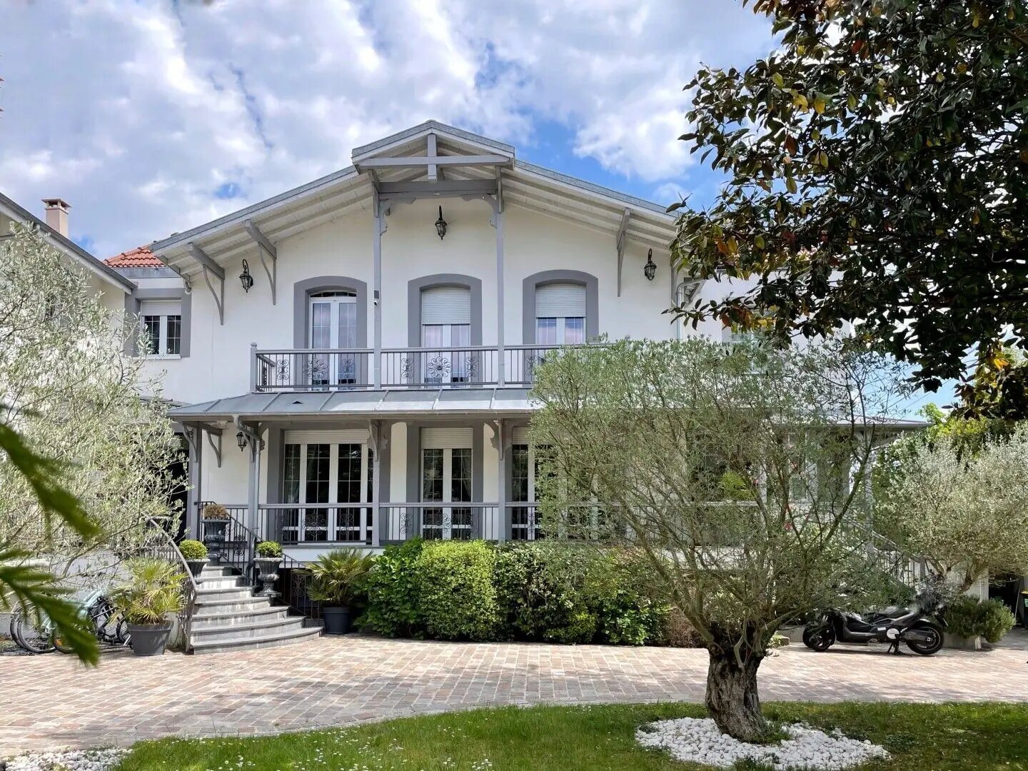 Maison à vendre, 360m², Enghien-les-Bains