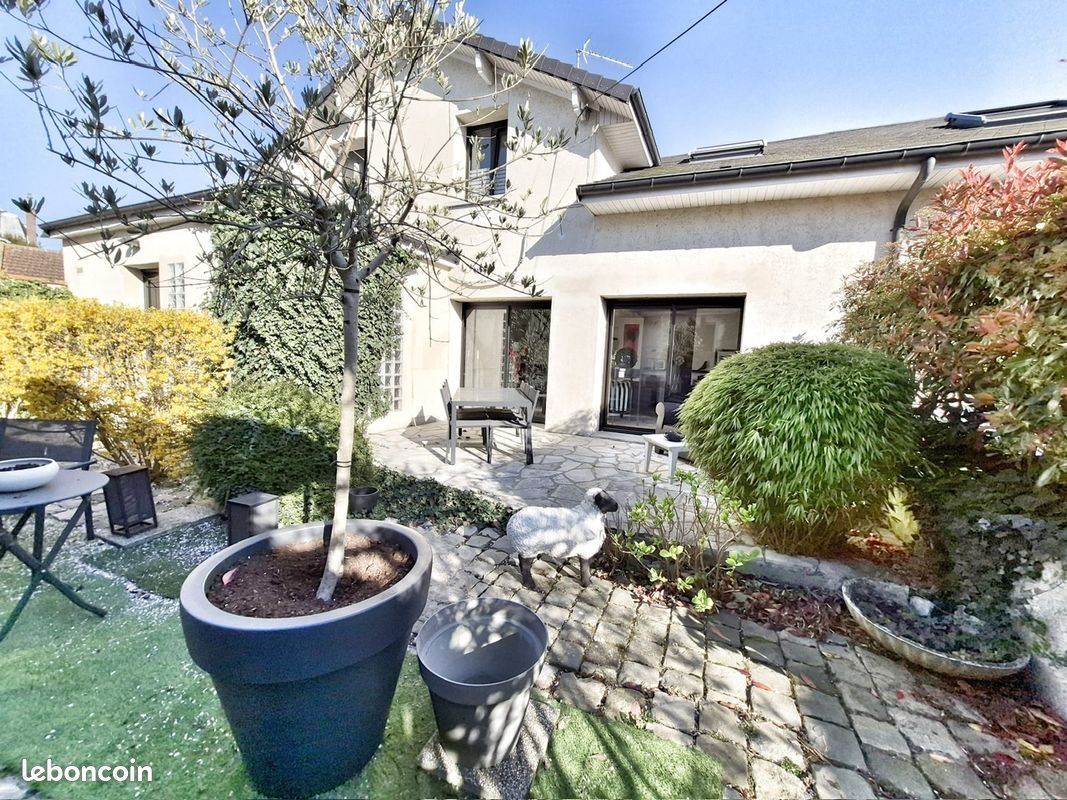 Maison à vendre, 204m², Taverny