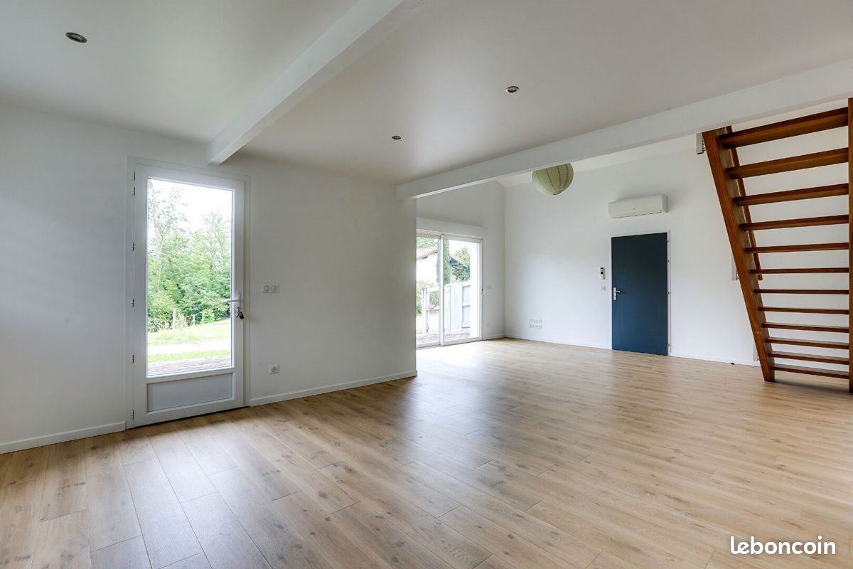 Maison à vendre, 106m², Bassussarry