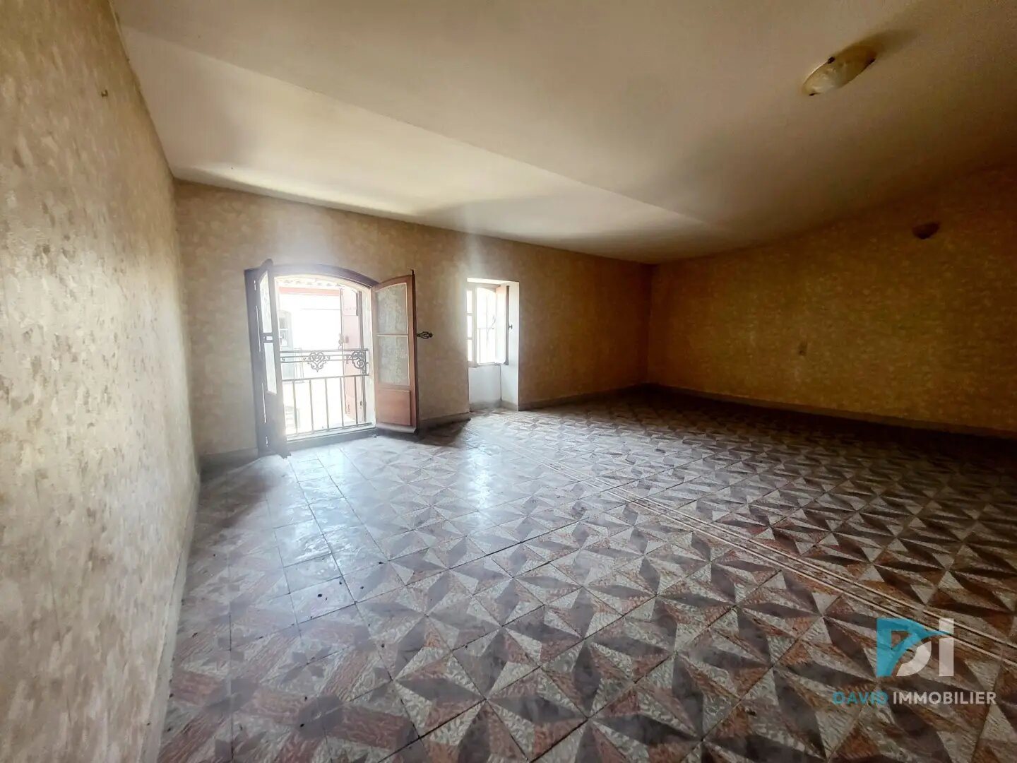 Maison à vendre, 385m², Bessan
