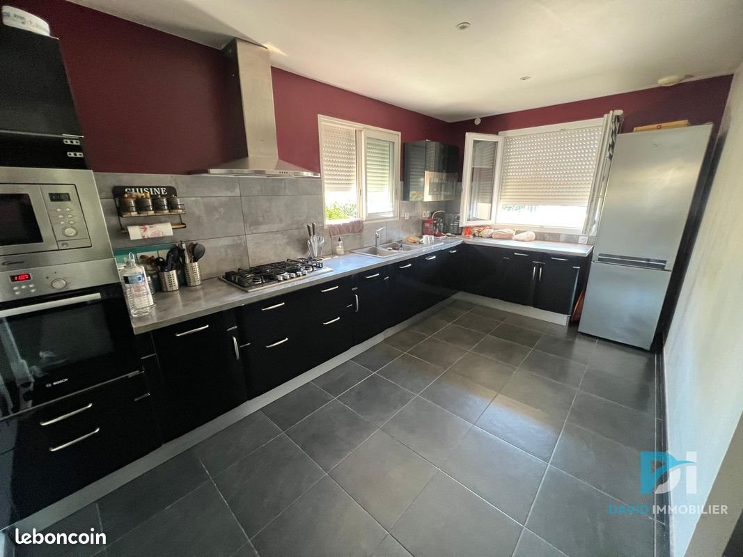 Maison à vendre, 120m², Bessan