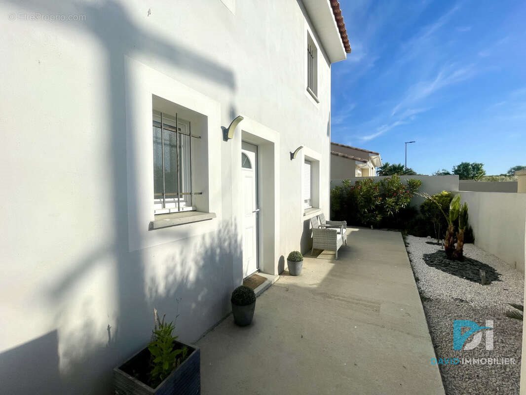 Maison à vendre, 130m², Montblanc