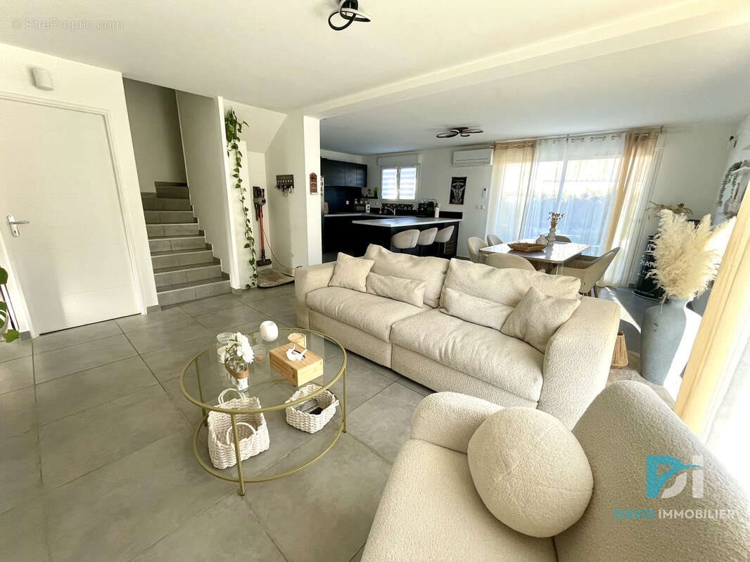 Maison à vendre, 130m², Montblanc