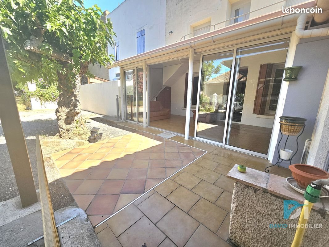 Appartement à louer, 66m², Pomérols