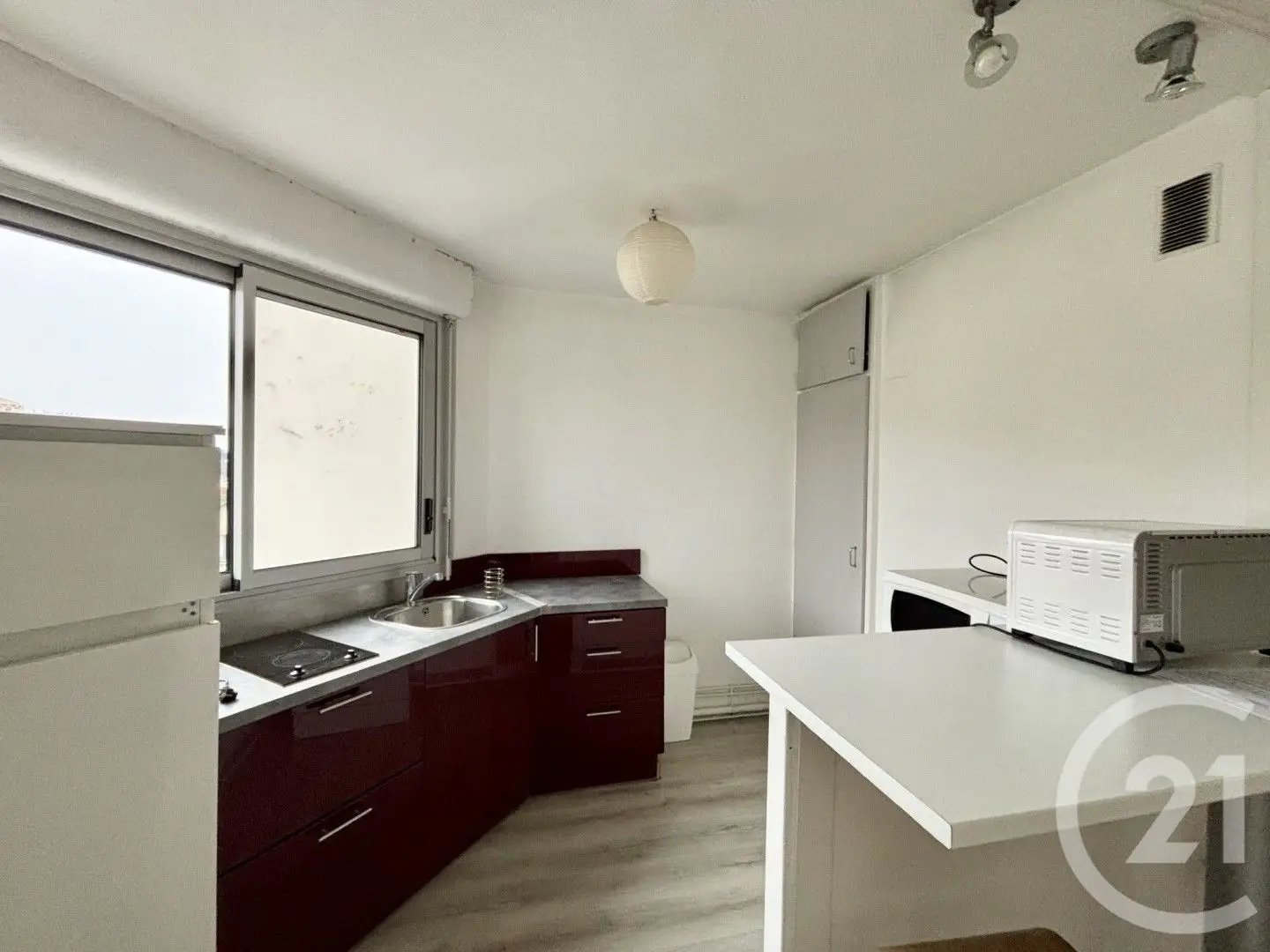 Appartement à louer, 27m², Orléans