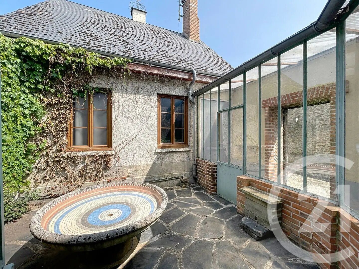 Maison à vendre, 189m², Saint-Denis-de-l'Hôtel