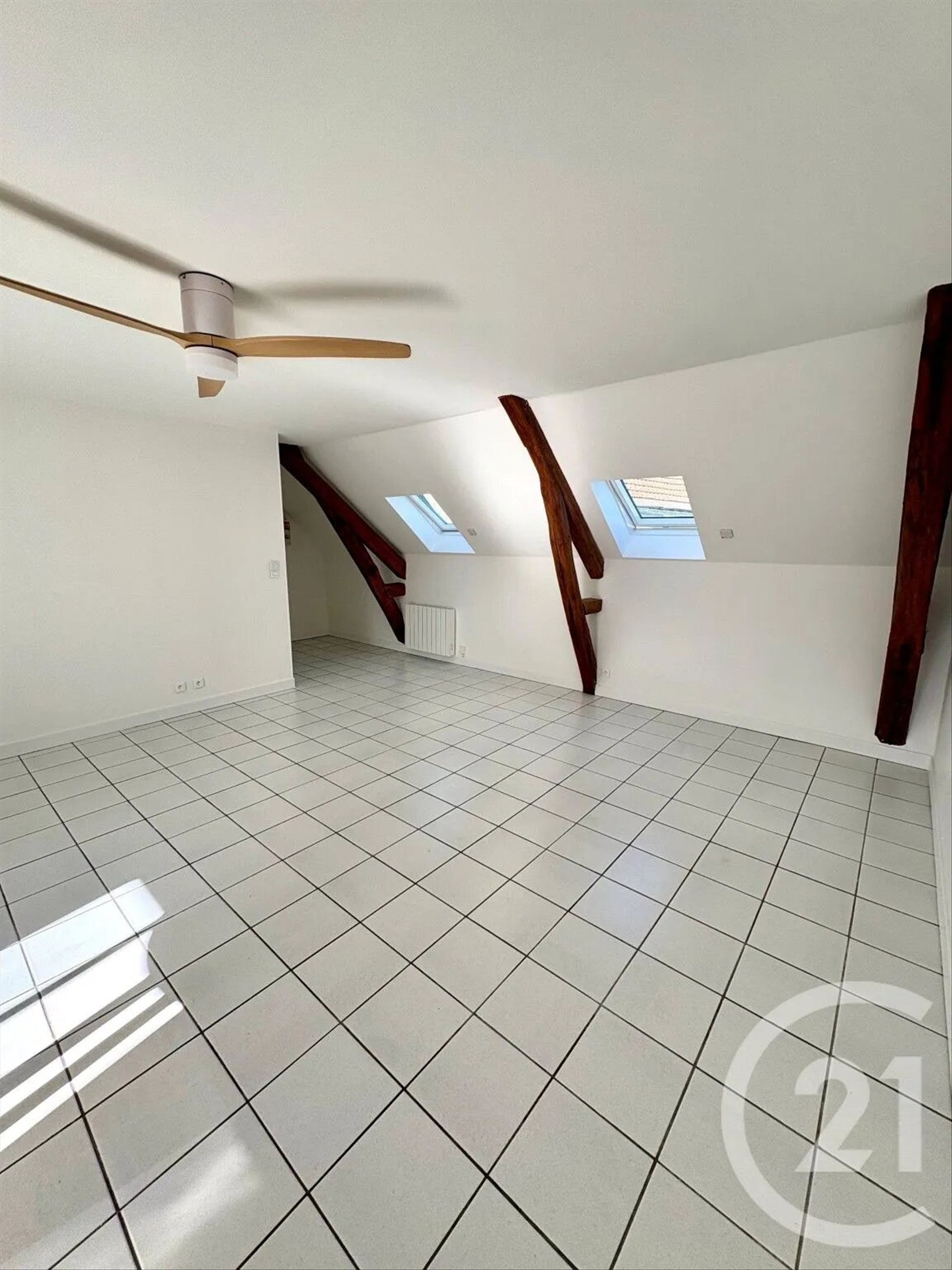 Appartement à louer, 49m², Rebréchien