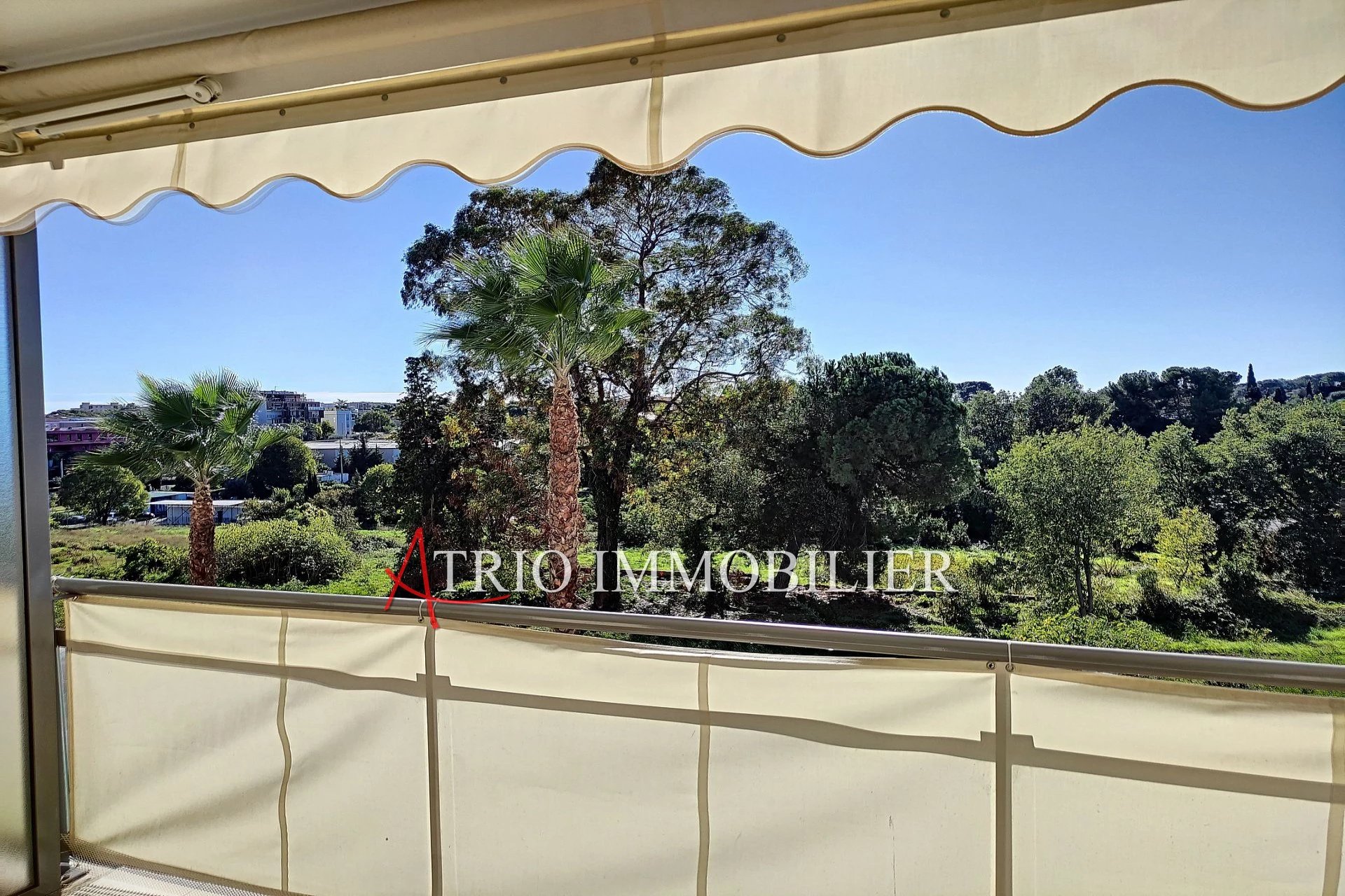 Appartement à louer, 42m², Antibes