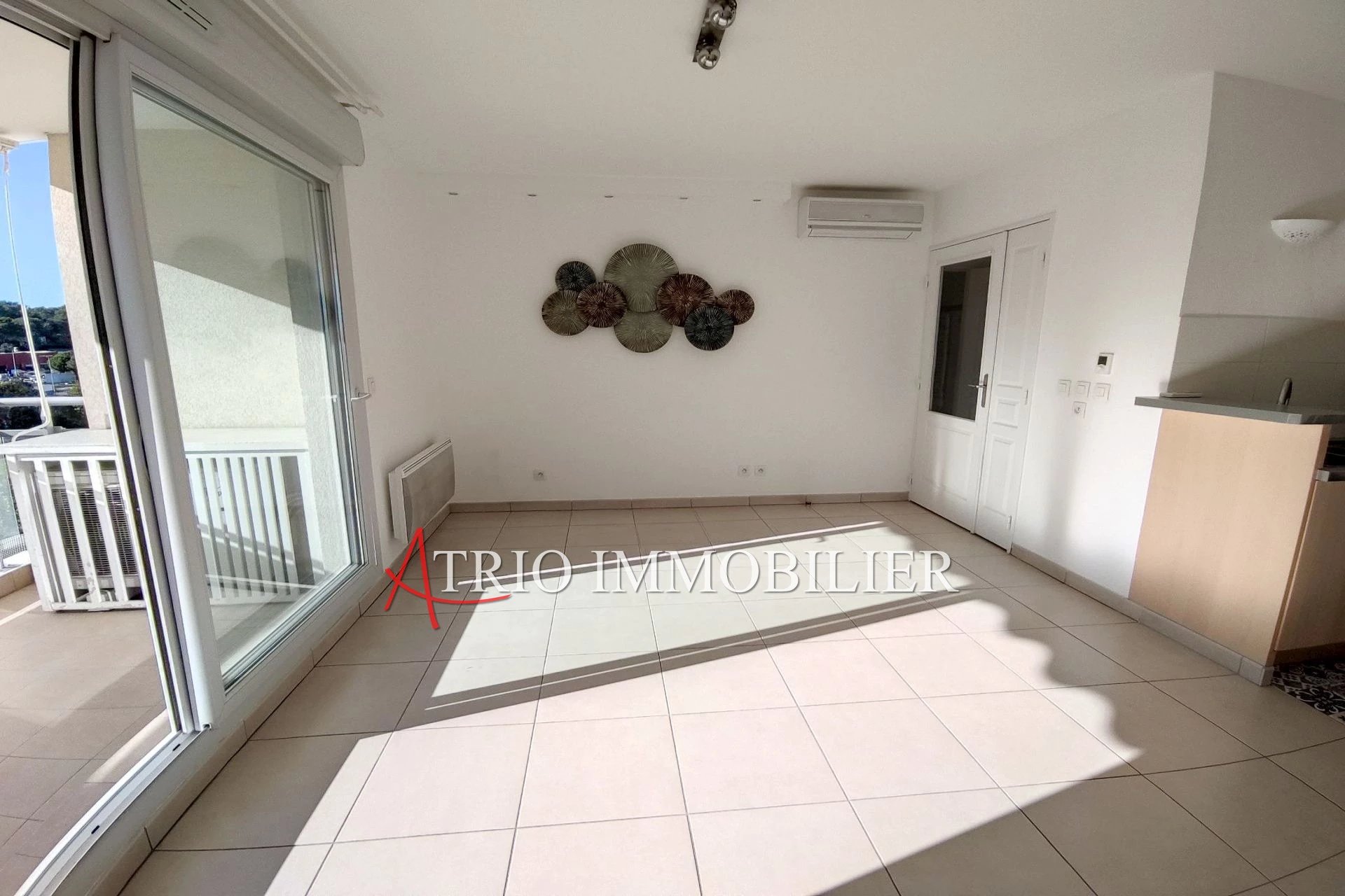 Appartement à louer, 42m², Antibes