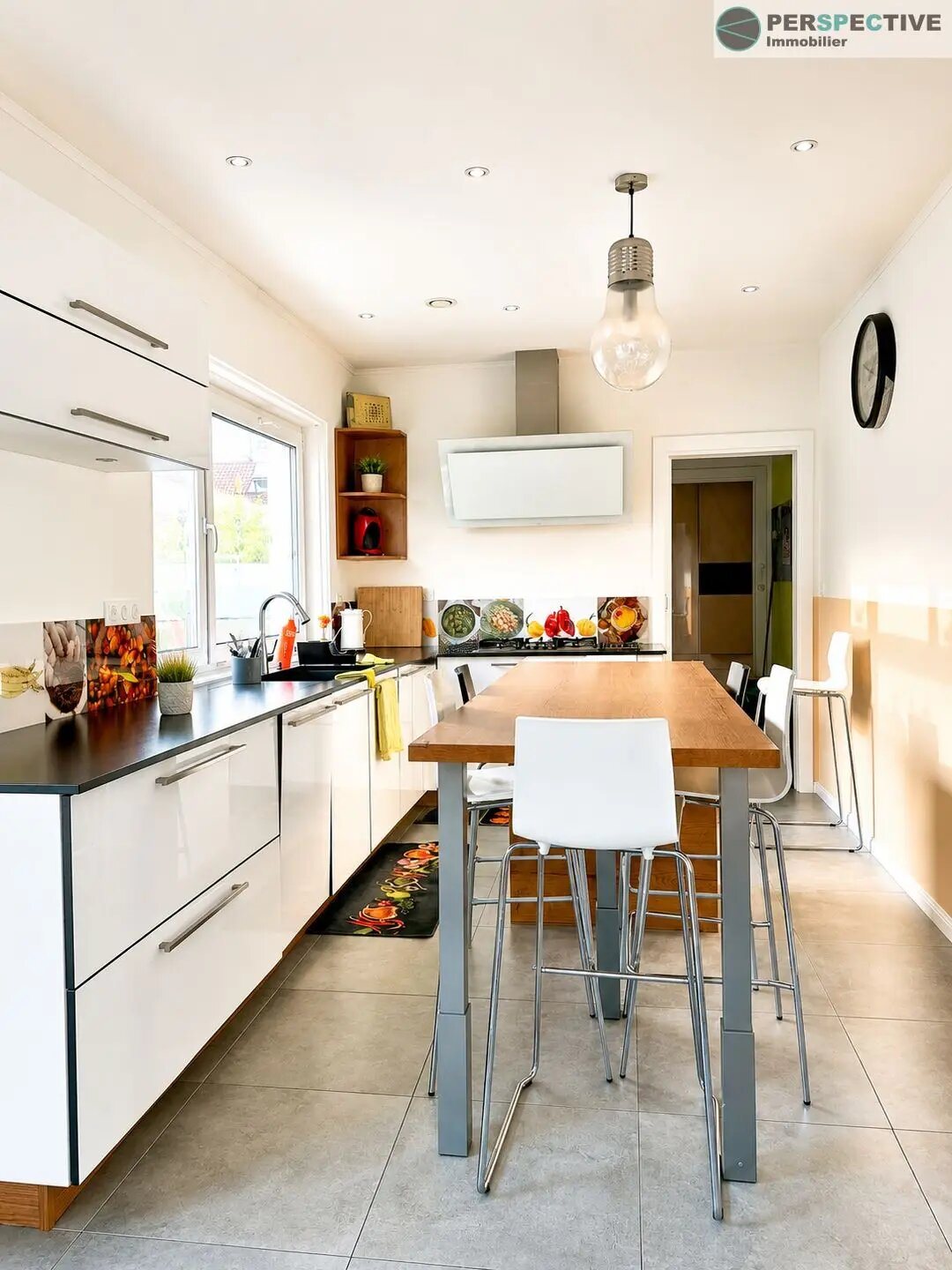 Maison à vendre, 226m², Saint-Genis-Pouilly