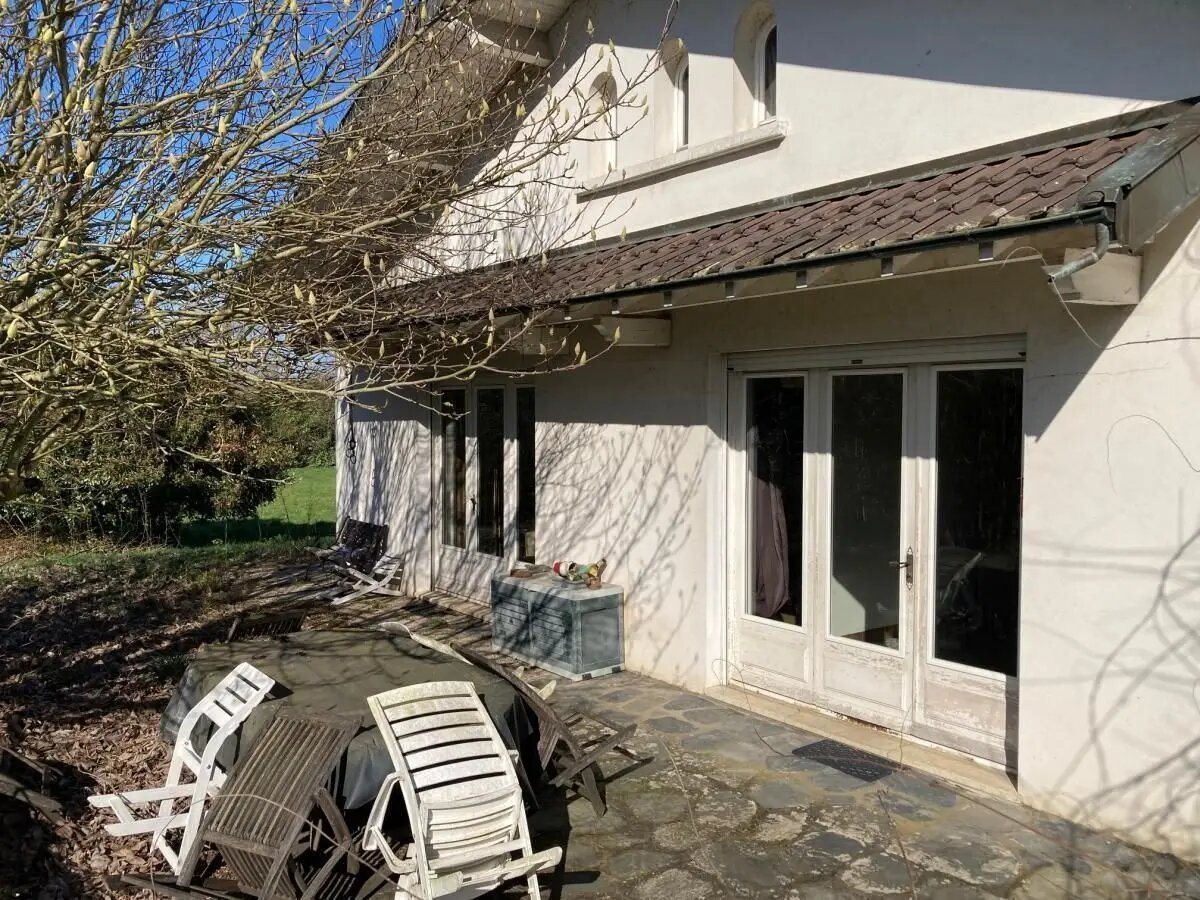 Maison à vendre, 242m², Saint-André-sur-Vieux-Jonc