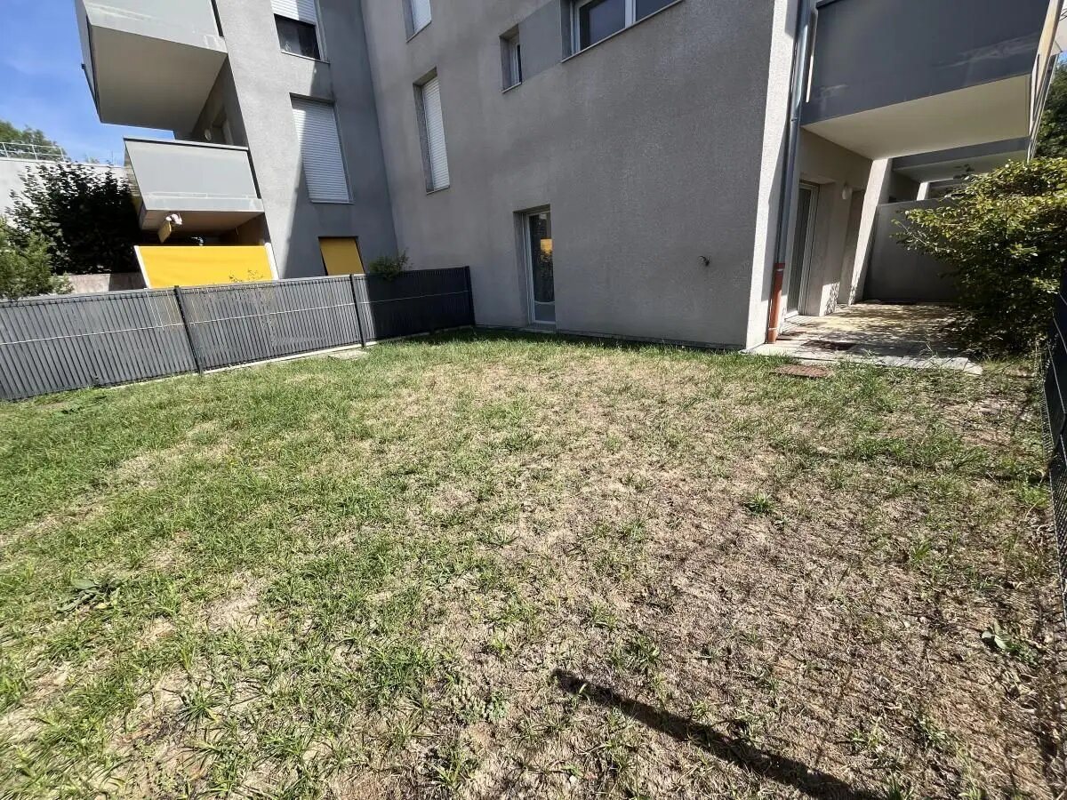 Appartement à louer, 48m², Saint-Denis-lès-Bourg