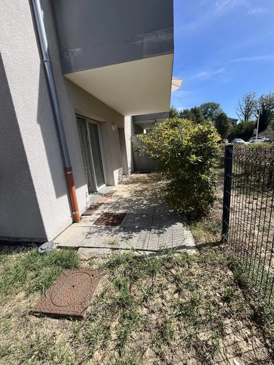 Appartement à louer, 48m², Saint-Denis-lès-Bourg