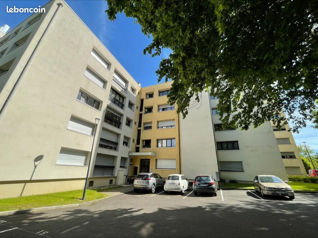 Appartement à vendre, 81m², Gex