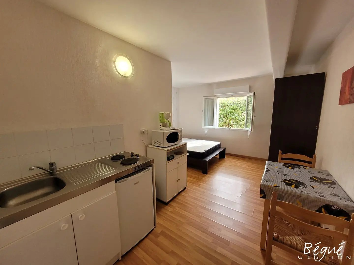 Appartement à louer, 18m², Brax