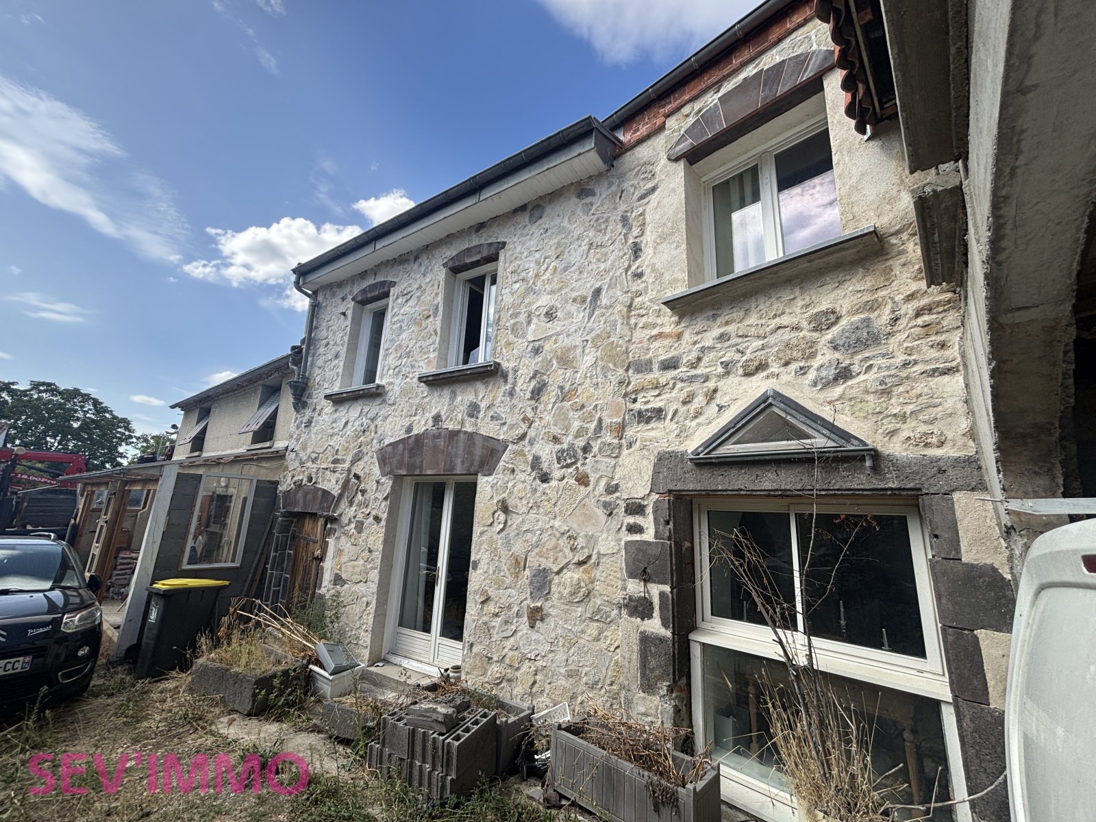 Maison à vendre, 5m², Sardon