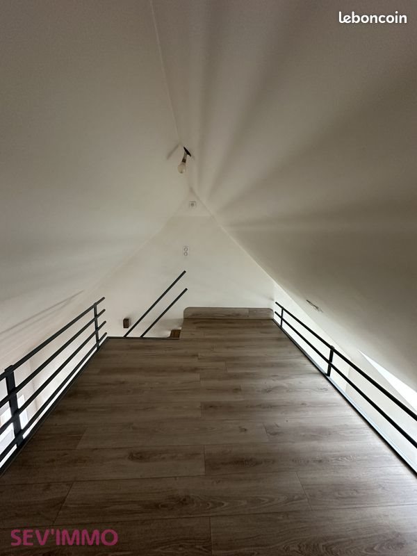 Appartement à louer, 24m², Cusset