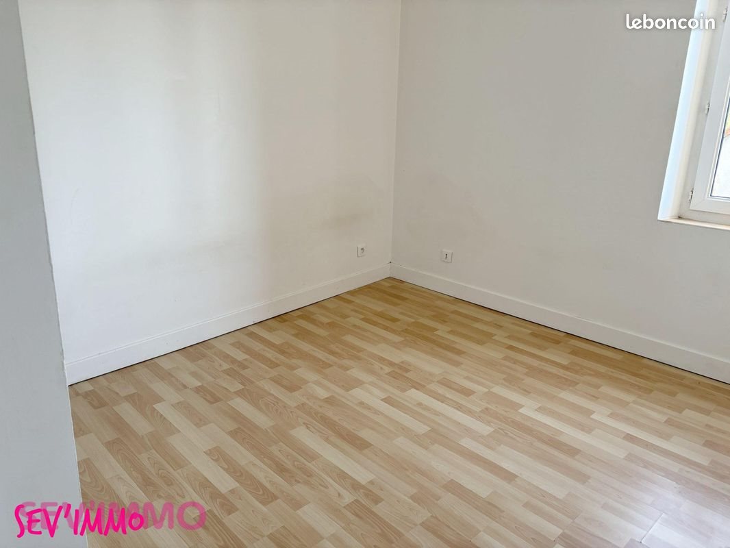 Appartement à louer, 62m², Saint-Germain-des-Fossés