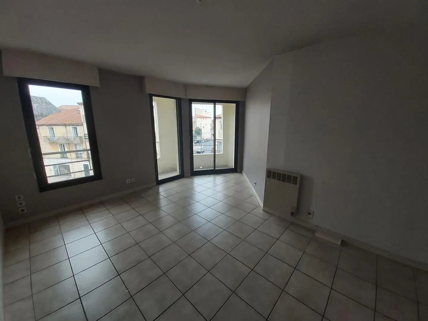 Appartement à louer, 67m², Béziers