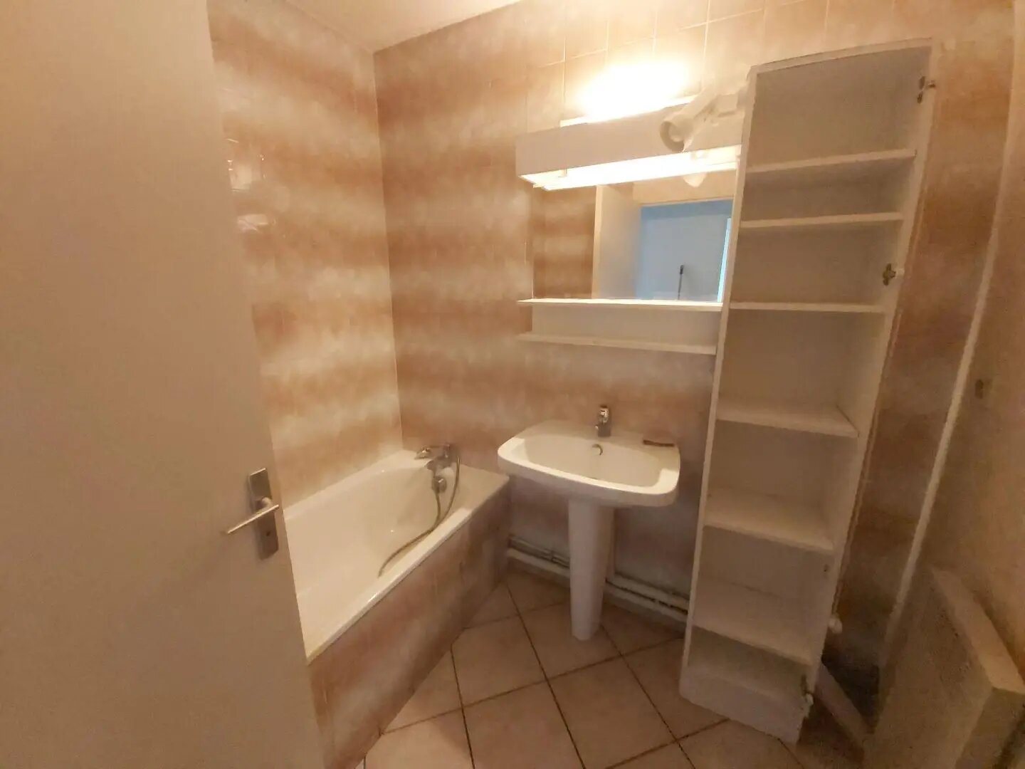 Appartement à louer, 67m², Béziers