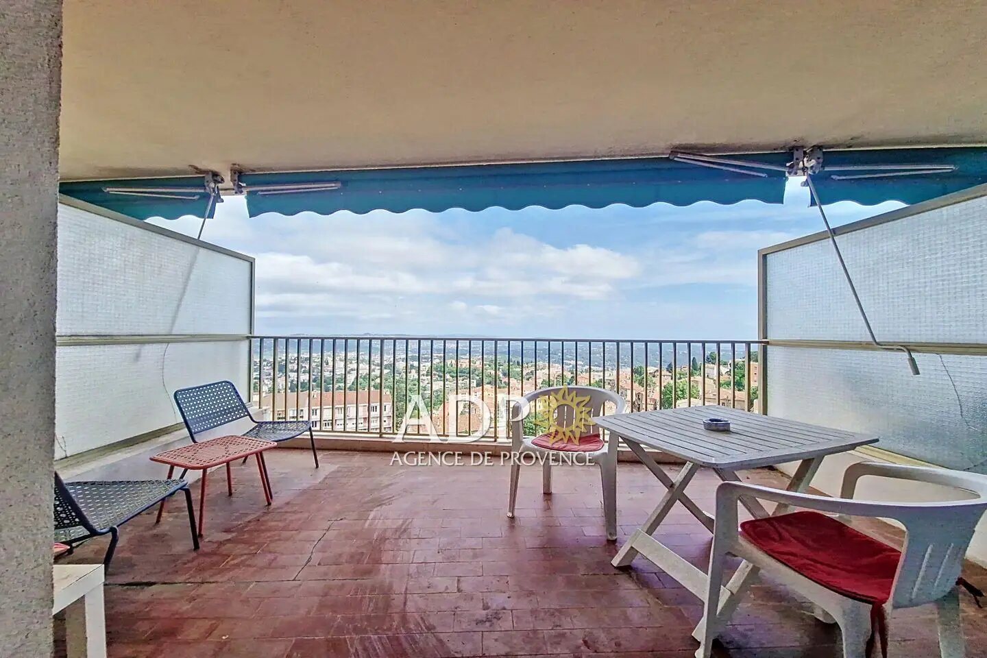 Appartement à louer, 30m², Grasse