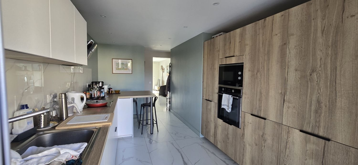 Appartement à louer, 63m², Antibes