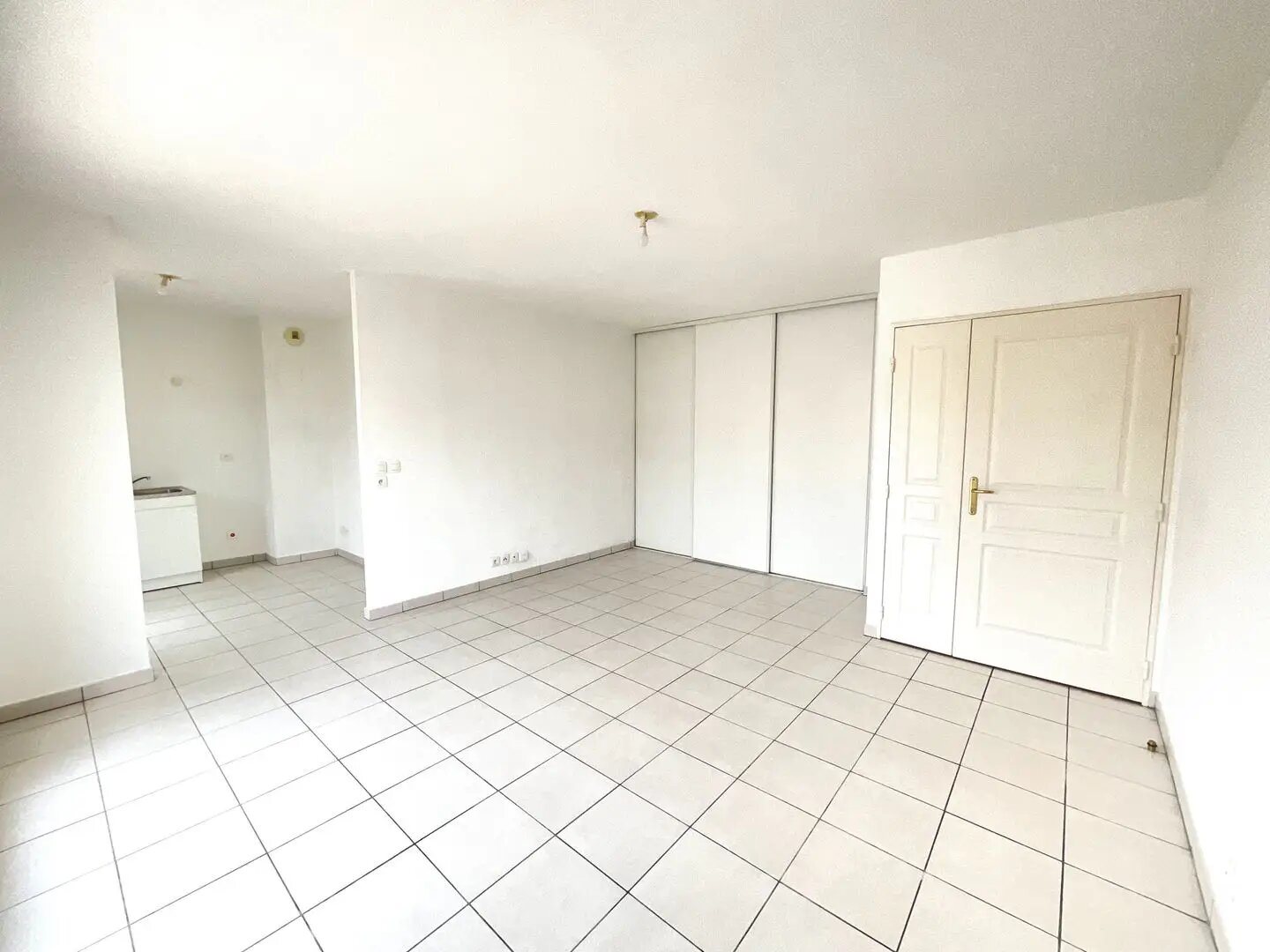 Appartement à louer, 48m², Vallauris