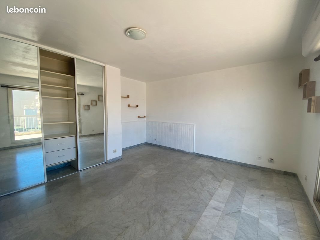 Appartement à louer, 30m², Antibes
