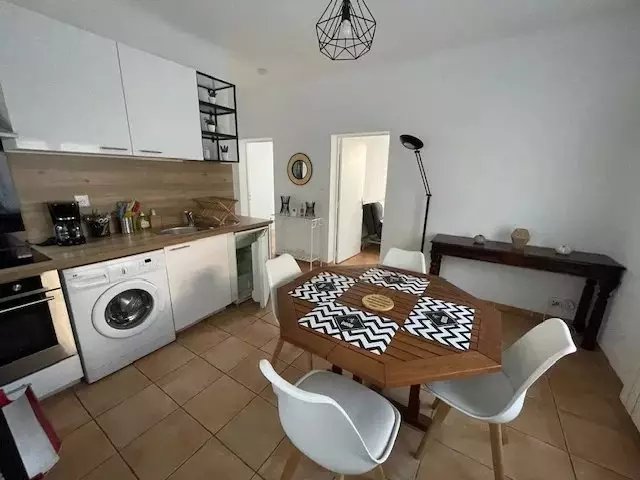 Appartement à louer, 42m², Antibes