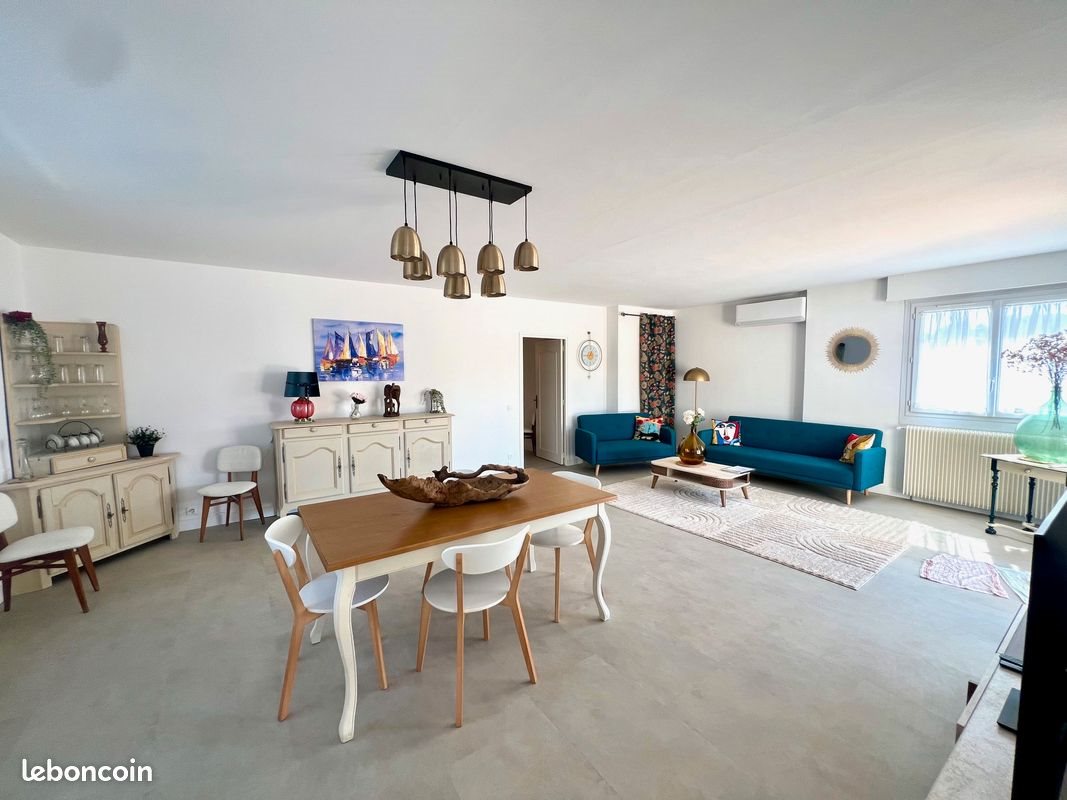 Appartement à louer, 126m², Antibes