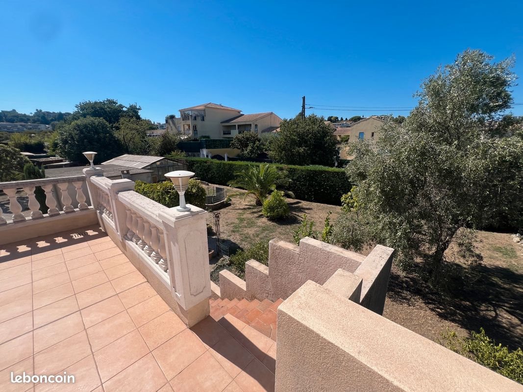 Appartement à louer, 126m², Antibes