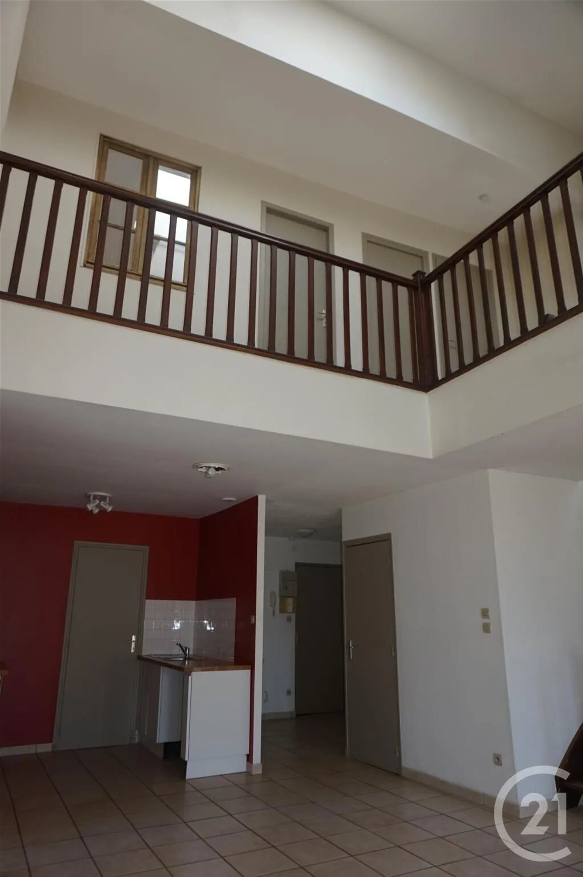 Appartement à louer, 120m², Bourg-Argental