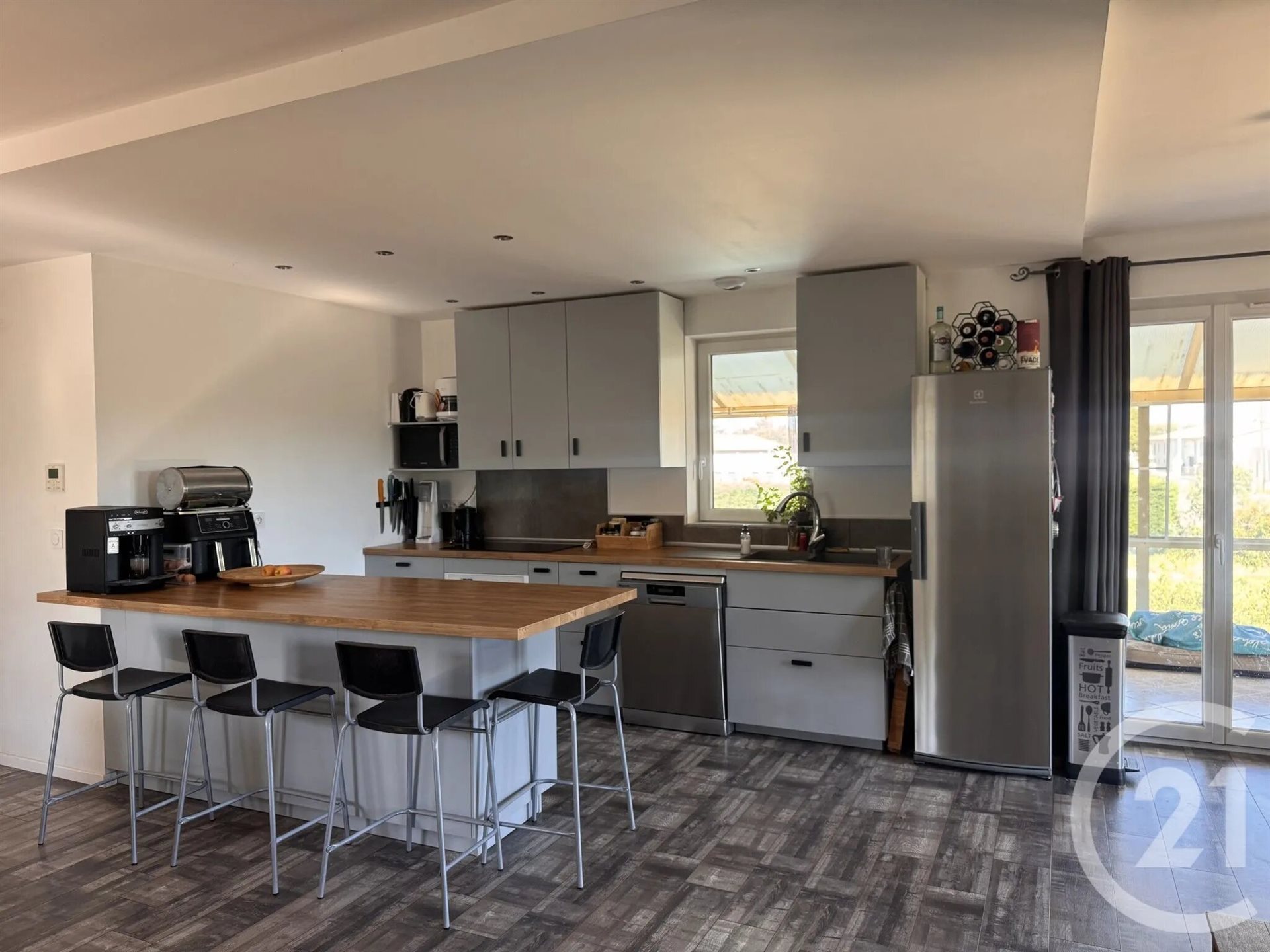 Maison à vendre, 171m², Quintenas
