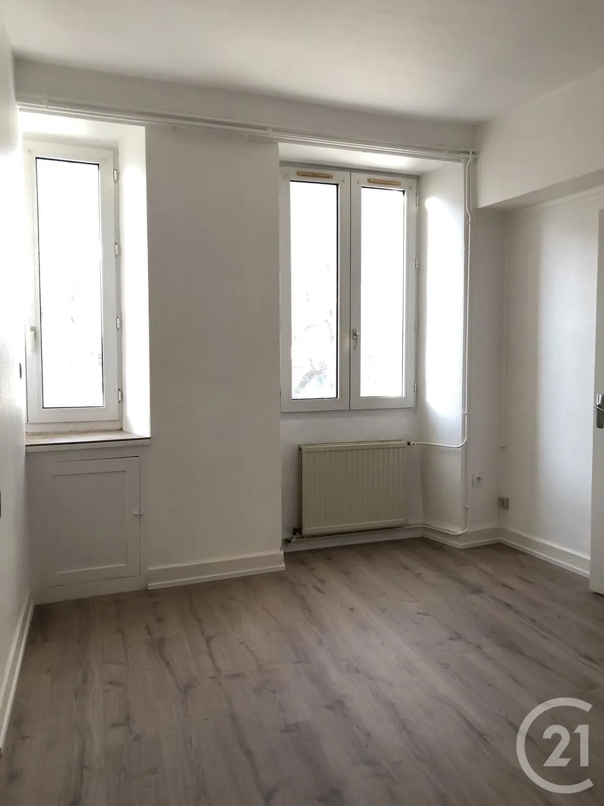 Appartement à louer, 52m², Bourg-Argental