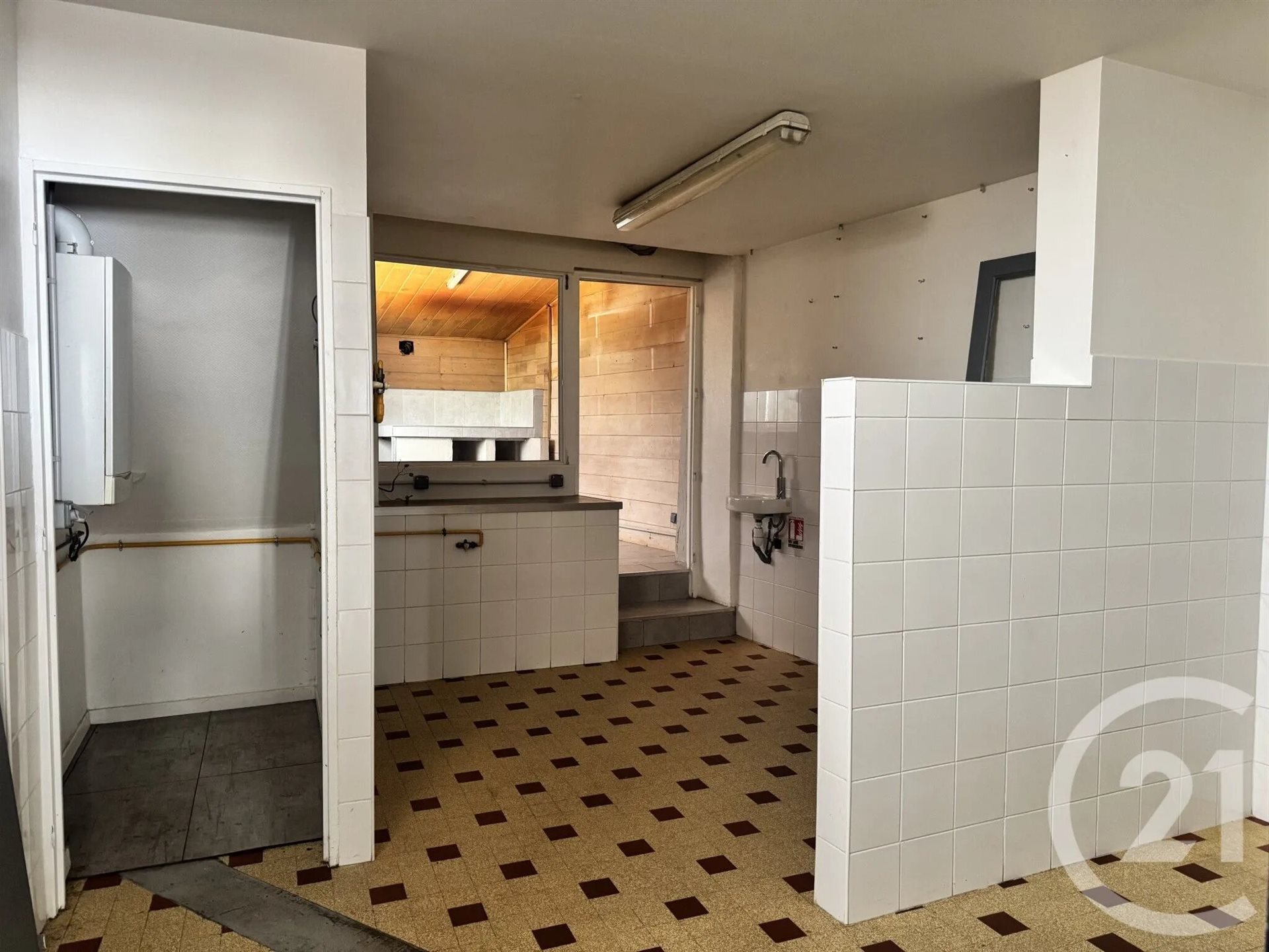 Maison à vendre, 214m², Bourg-Argental