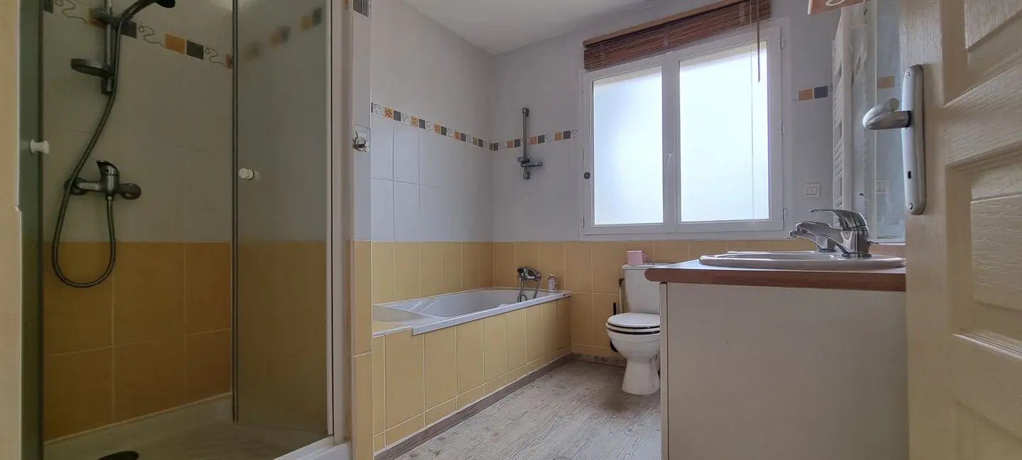 Maison à vendre, 110m², Peyrens
