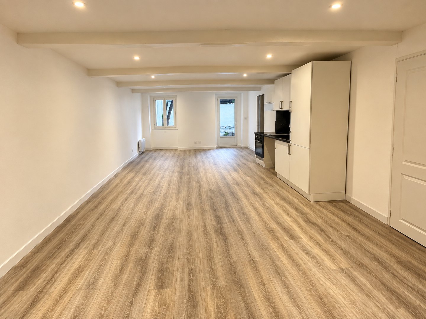 Appartement à louer, 65m², Marseille 5ème